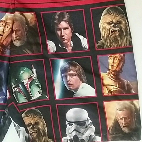 Boys Star Wars Swim Trunks size Large. - Picture 4 of 8